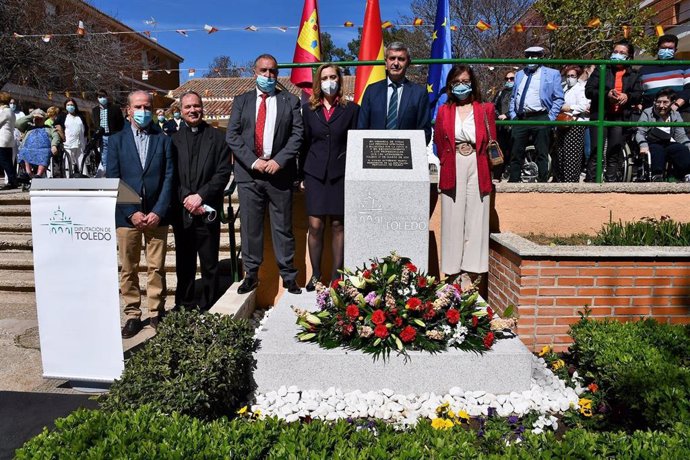 La Residencia Social Asistida 'San José' de Toledo cuenta desde este domingo con un monolito en recuerdo por el Covid