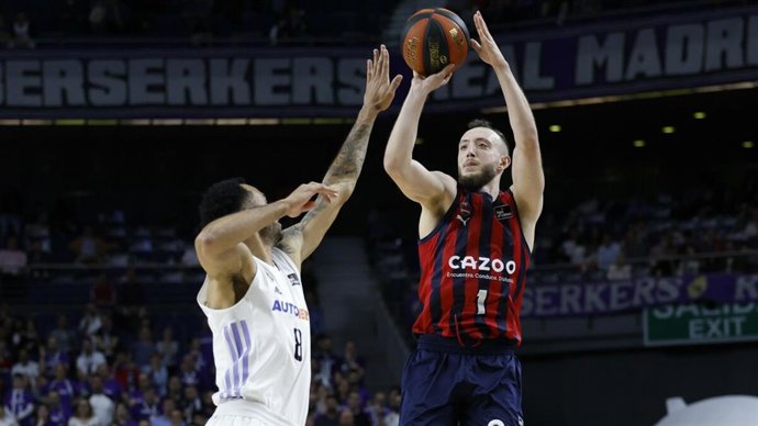 Real Madrid - Cazoo Baskonia