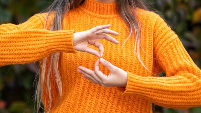 Archivo - Persona sorda