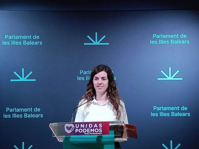 La portavoz adjunta de Unidas Podemos en el Parlament, Esperança Sans.