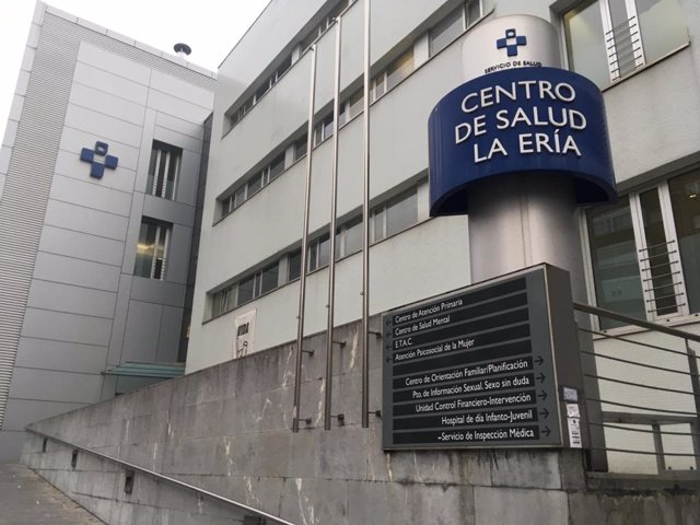 Archivo - Centro de salud de La Ería, en Oviedo