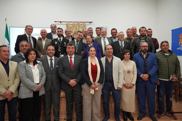 Santa Olalla del Cala (Huelva) reconoce a sus vecinos "más destacados" con títulos por "su altruismo, valentía y amor".