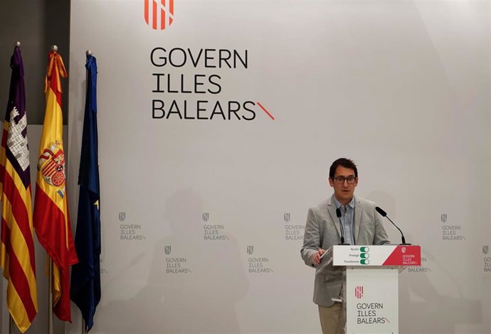 El portavoz del Govern, Iago Negueruela, en la rueda de prensa posterior al Consell de Govern.