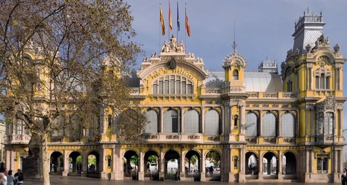 Edificio Portal de la Pau de Barcelona.