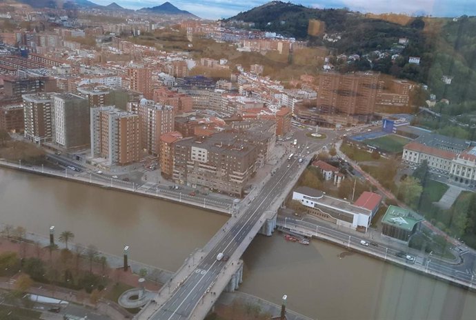 Puente de Deusto, en Bilbao
