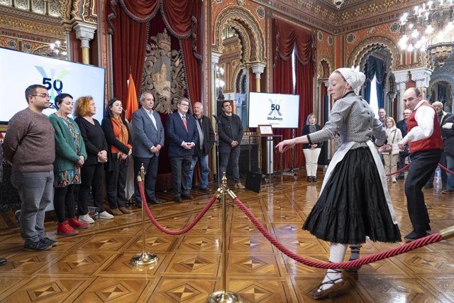 Harrera ekitaldia Bilbo Zaharra euskaltegiari