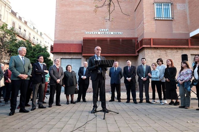 Acto de rotulación de la Plaza Capataz Carlos Morán
