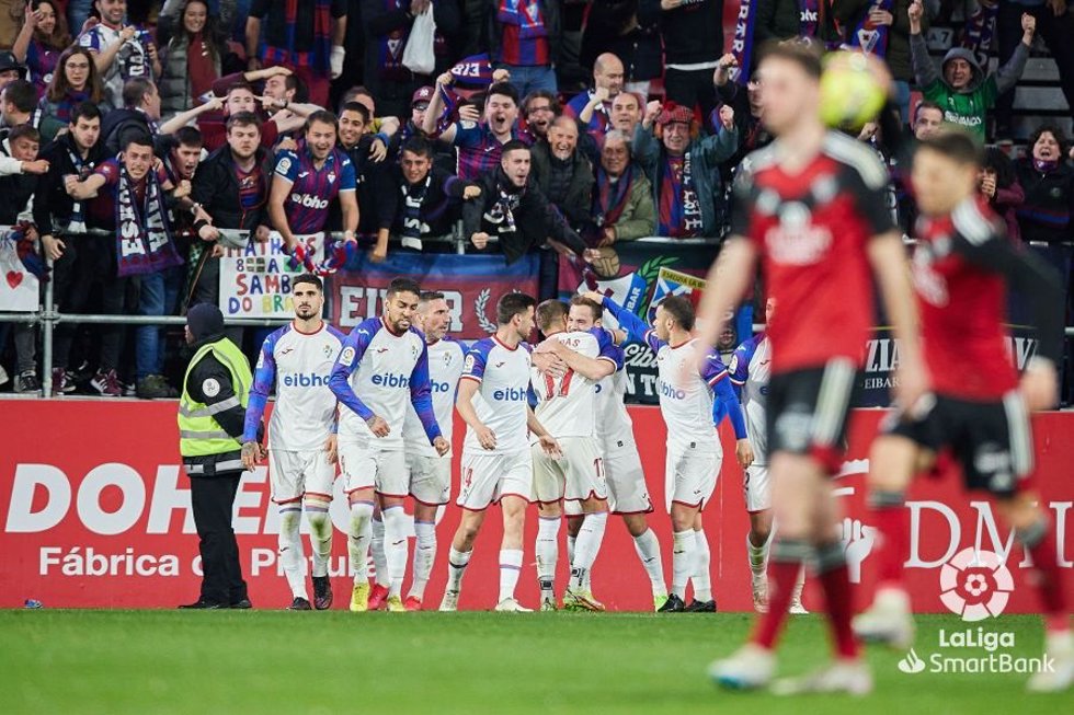 Mirandés - Eibar, en LaLiga SmartBank 2022-2023.