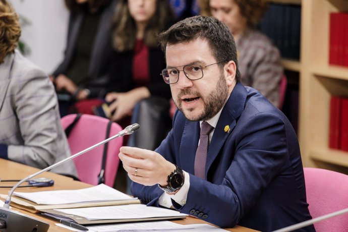 El presidente de la Generalitat de Catalunya, Pere Aragons, durante una reunión con la comisión de investigación del Parlamento Europeo sobre el caso Pegasus, en la Oficina del Parlamento Europeo.