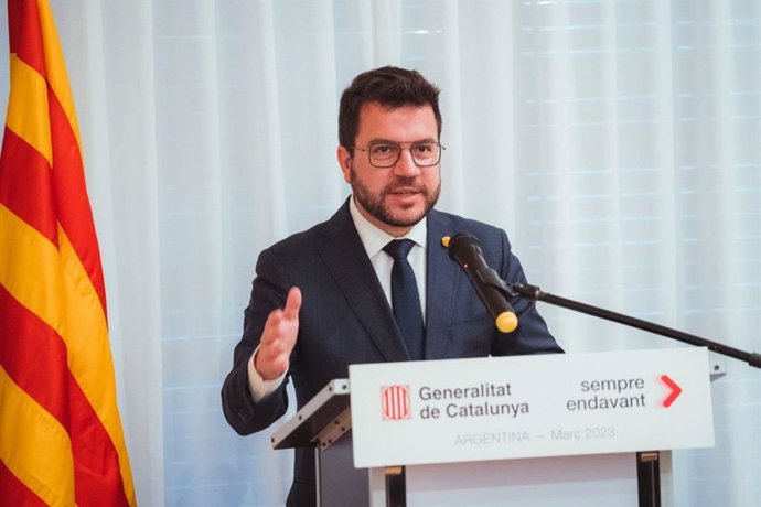 El presidente de la Generalitat, Pere Aragons, en la inauguración de la delegación del Govern en el Cono Sur.