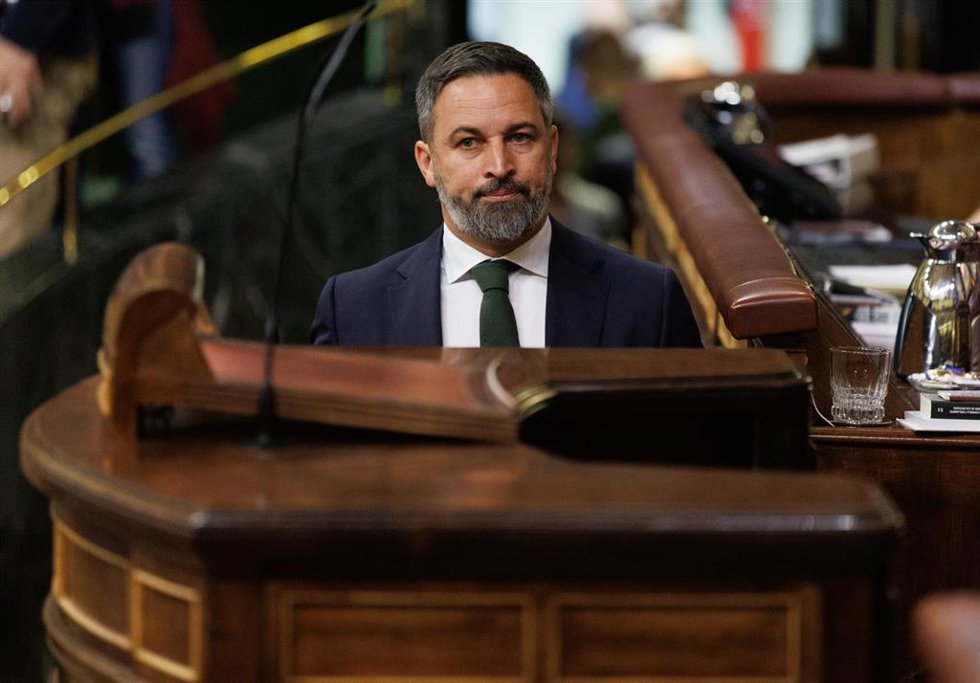 El líder de VOX, Santiago Abascal, durante un debate de la moción de censura, en el Congreso de los Diputados, a 21 de marzo de 2023, en Madrid (España).