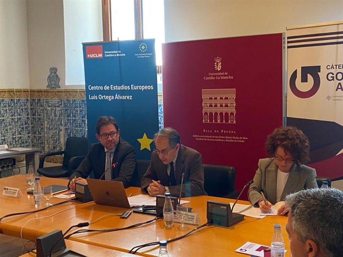 I Encuentro de la Red Española de Cátedras e Institutos Universitarios de Gobierno Abierto