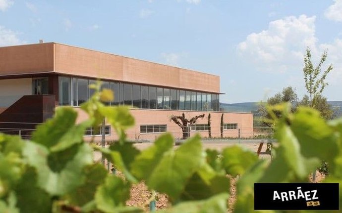 CEDEC colabora con BODEGAS ARRÁEZ, S.L. 