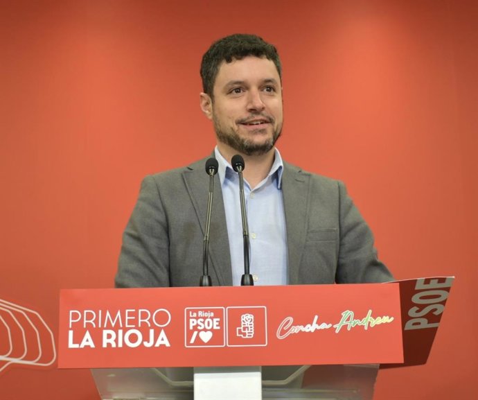 Archivo - El portavoz del PSOE, Raúl Díaz