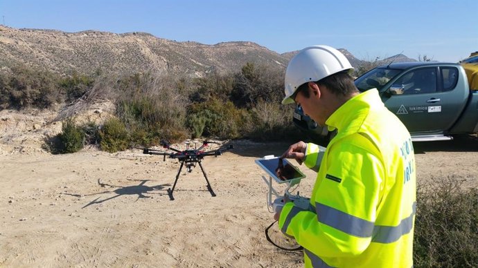 El nuevo contrato de prevención de plagas de Palma incorpora novedades tecnológicas como trampas con inteligencia artificial y drones.