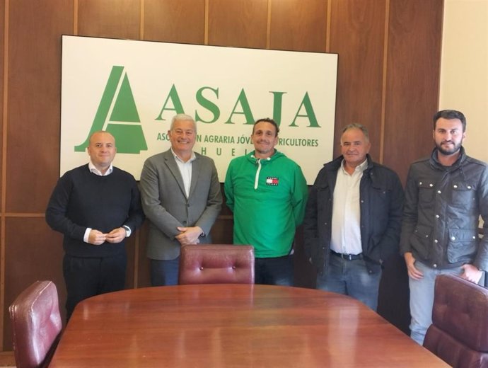 Asaja Huelva apoya a los agricultores del Condado y la proposición de ley sobre el Plan de la Corona Norte.