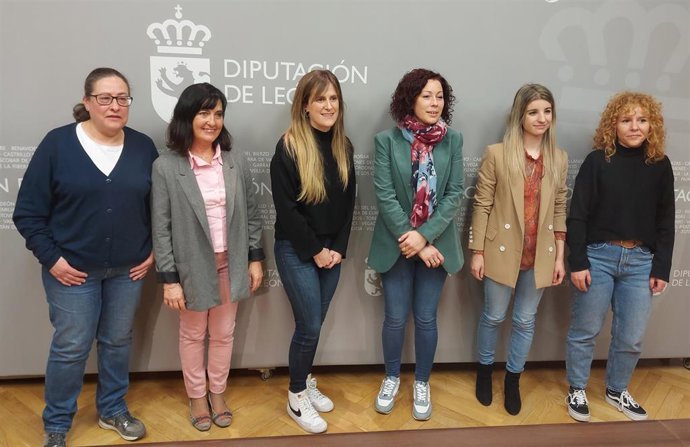 Un programa pionero de la Diputación de León permite asentar a 150 personas en el medio rural