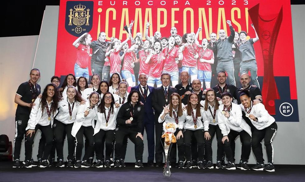 Homenaje a la selección española femenina de fútbol sala