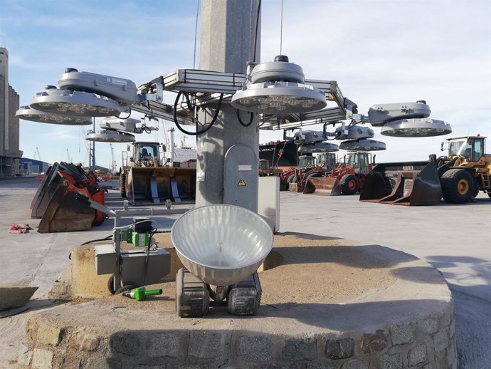 Installació del nou enllumenat