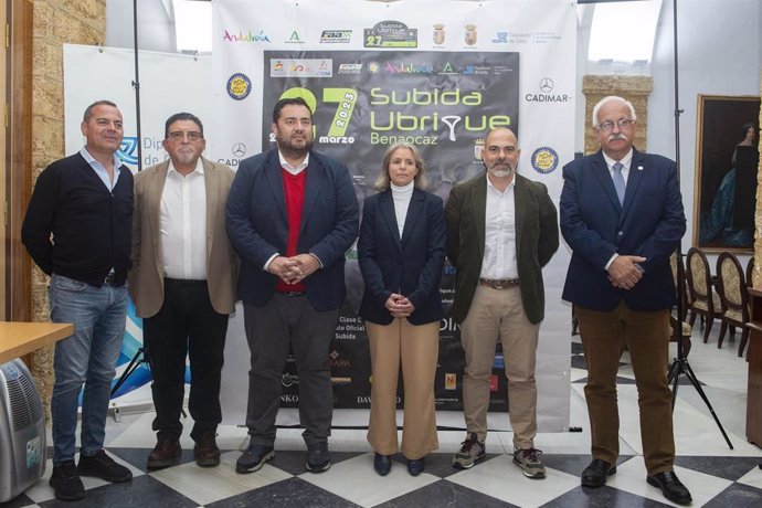 Presentación de la Subida Ubrique-Benaocaz en la Diputación.