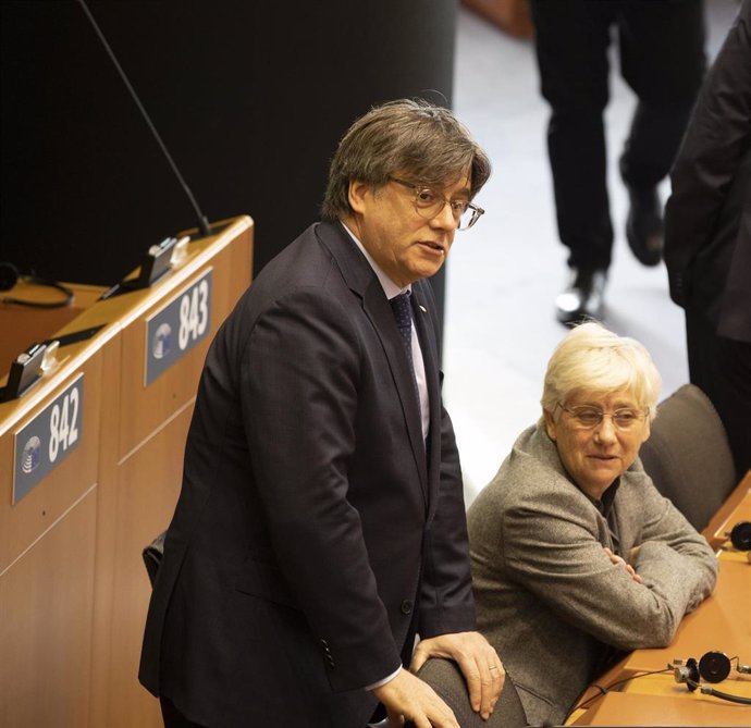 Archivo - El expresidente catalán Carles Puigdemont en el Parlamento Europeo. 