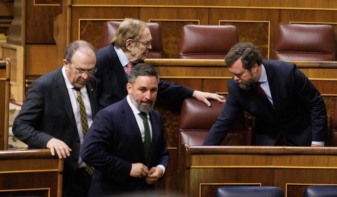 El presidente de Vox, Santiago Abascal, durante la moción de censura