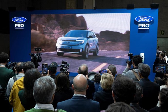 La presentación del nuevo coche eléctrico de Ford-Volkswagen en el congreso eMobility Expo World Congress, en la Feria de Valencia, a 21 de marzo de 2023, en Valencia, Comunidad Valenciana (España). 