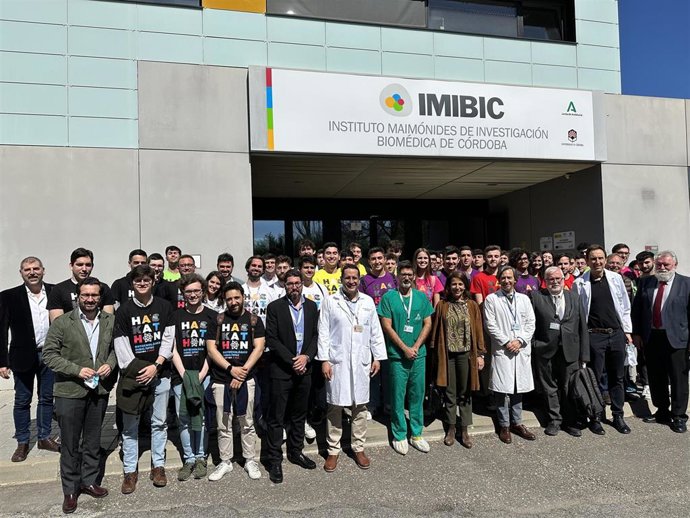 Participantes en el primer hackaton biotecnológico de Andalucía.