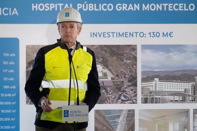 O presidente da Xunta, Alfonso Rueda, visita as obras de ampliación do Hospital de Montecelo.