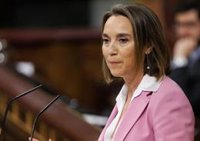 Gamarra renuncia a su segundo turno para responder a Tamames, con Feijóo ausente del debate