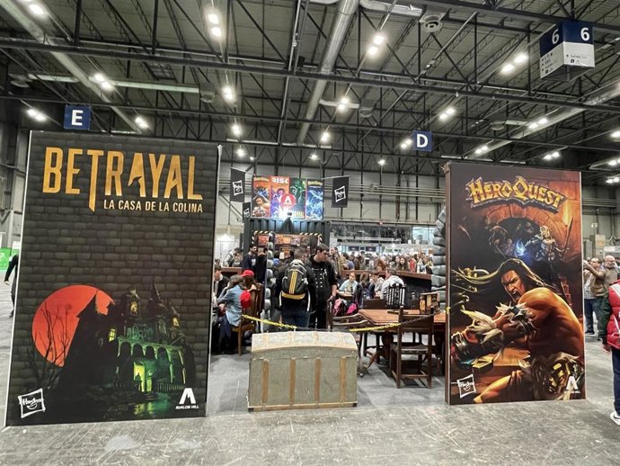 Archivo - Juegos de mesa, miniaturas, juegos de rol, literatura, cosplay y ocio digital en la Feria InterOcio que se celebra en IFEMA desde el 24 al 26 de marzo