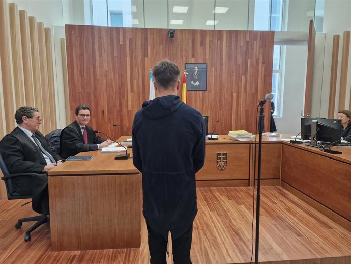 El acusado durante el juicio.