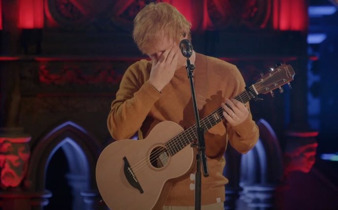 Ed Sheeran se derrumba en el tráiler de su serie documental, que ya tiene fecha de estreno en Disney+
