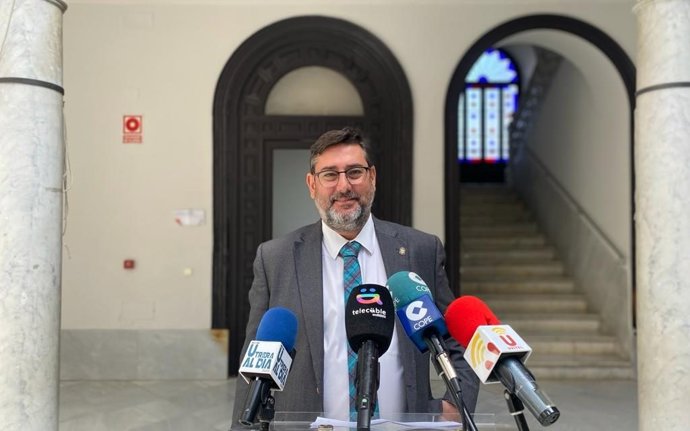 El alcalde de Utrera , José María Villalobos.