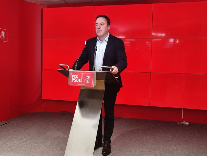 El secretario xeral del PSdeG, Valentín González Formoso, en rueda de prensa