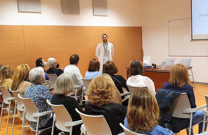 Taller celebrado en el Hospital Clínico San Cecilio de Granada.