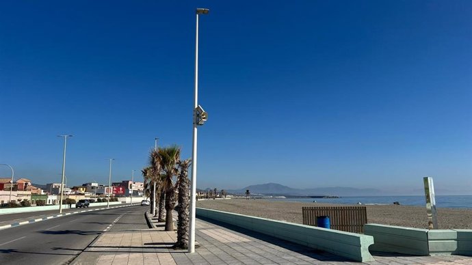 La Línea instala dos nuevos sistemas de aviso acústicos para alertar en situaciones de emergencia y tsunamis