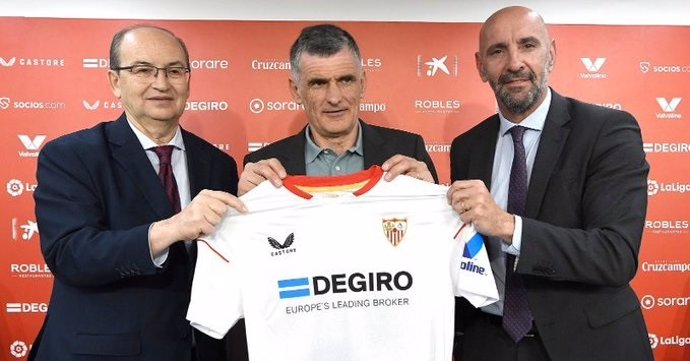Presentación de José Luis Mendilibar como nuevo entrenador del Sevilla FC