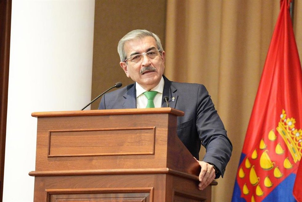 El vicepresidente canario y consejero de Hacienda, Presupuestos y Asuntos Europeos, Román Rodríguez