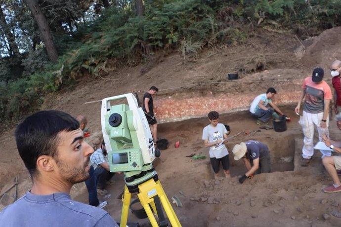 Excavaciones en el yacimiento de As Gándaras de Budiño, en O Porriño (Pontevedra)