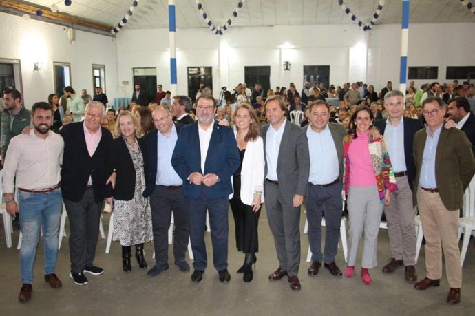 Presentación del alcalde de Carmona, Juan Ávila, como candidato a las elecciones municipales