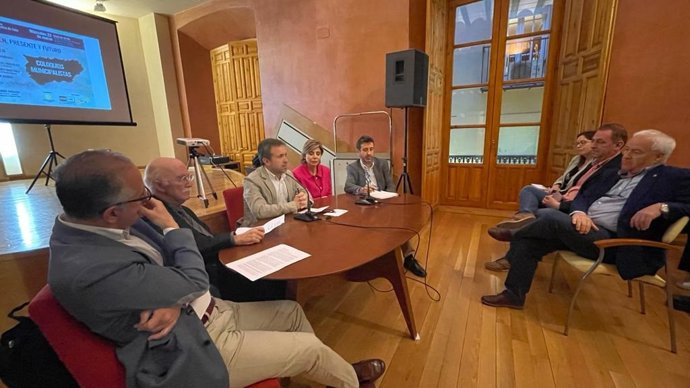 Encuentro 'Jaén, presente y futuro'