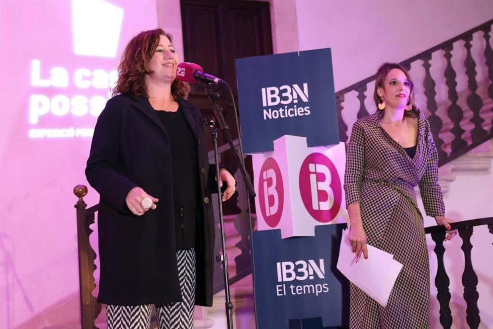 Archivo - La presidenta del Govern, Francina Armengol, durtante el acto de celebración del 18 aniversario de IB3