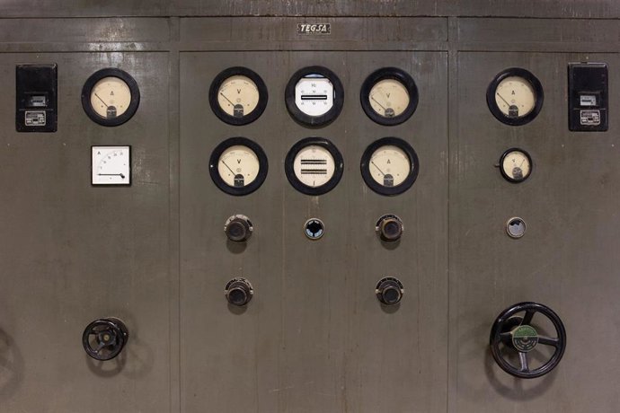 Archivo - Maquinaria industrial