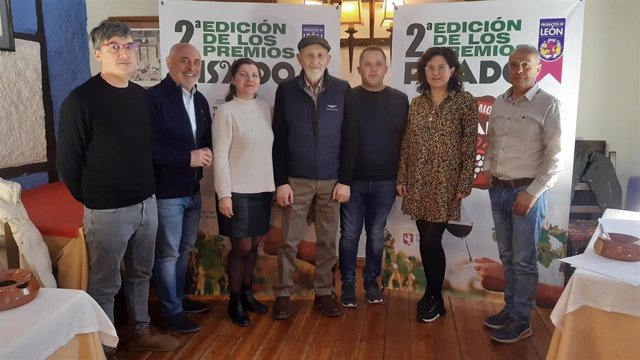 Los miembros del jurado de los II Premios Pisado.