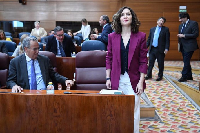 La presidenta de la Comunidad de Madrid, Isabel Díaz Ayuso,  durante una sesión plenaria en la Asamblea de Madrid, a 23 de marzo