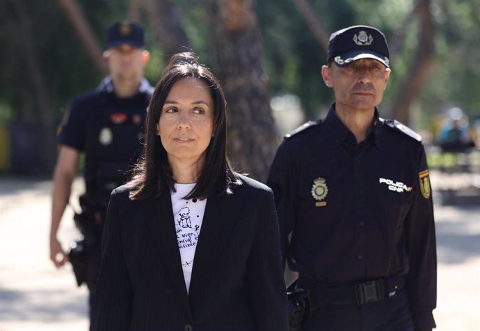 Archivo - La delegada del Gobierno en la Comunidad de Madrid, Mercedes González, y el jefe superior de Policía Nacional de Madrid, Manuel Soto Seoane