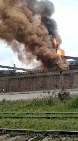 Imagen del incendio del Horno Alto A de Arcelor.