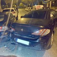 La Policía Local denuncia a un conductor ebrio que chocó contra tres coches aparcados en Palma