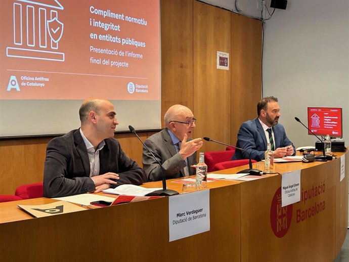Presentación del informe final del proyecto de Antifrau sobre 'Cumplimiento normativo e integridad en entidades del sector público institucional de Catalunya'.